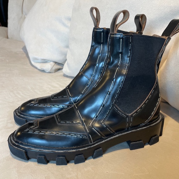 COPY - NEW Balenciaga Chelsea Boots- Eu40 - Brand new never worn - Picture 1 of 7